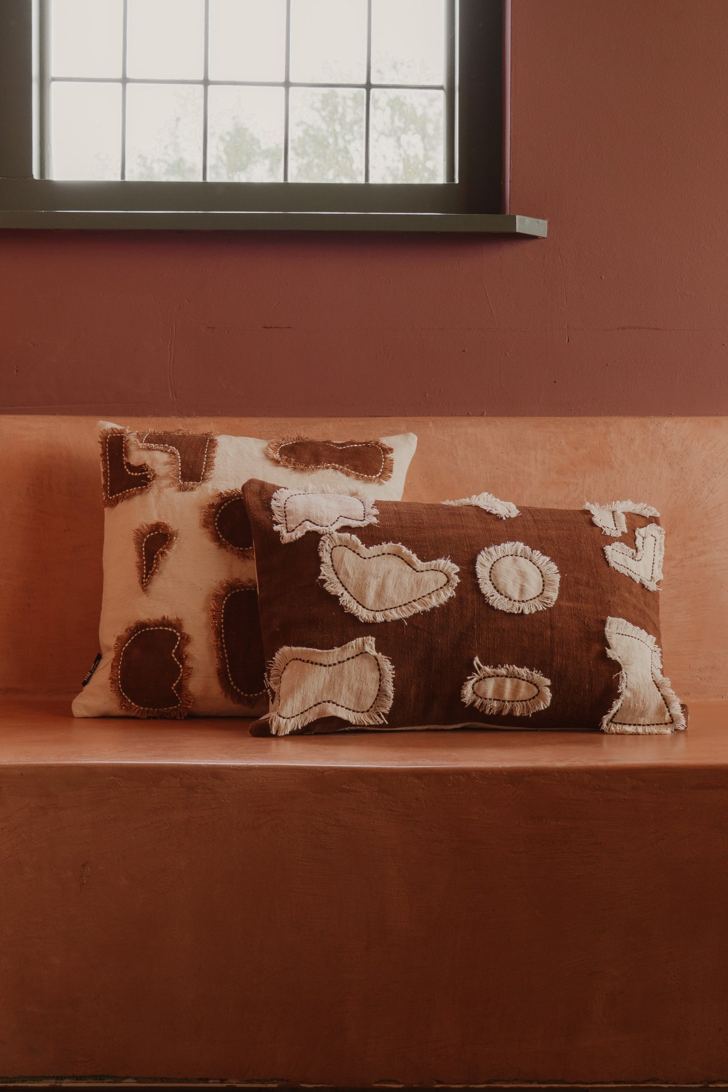 Authentic mud cloth Pillow - terra & Ivory