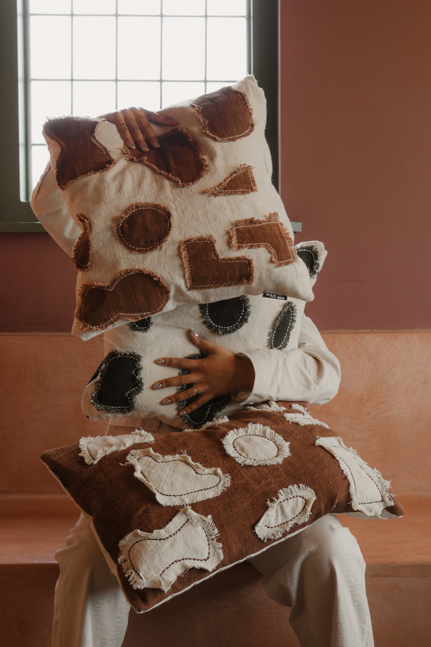 Authentic mud cloth Pillow - Ivory & terra